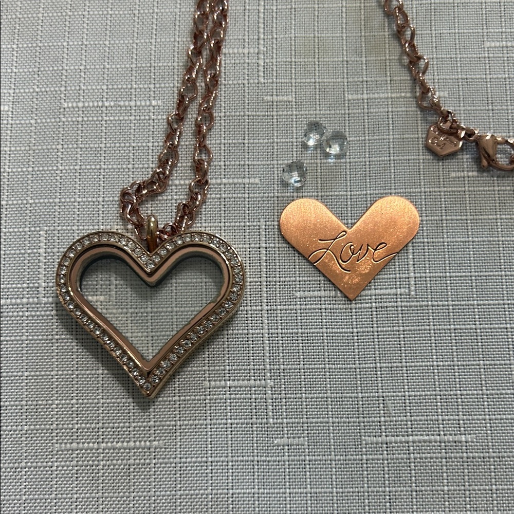 Origami Owl Rose Gold Crystal Heart Locket Pendant Necklace - Picture 5 of 6